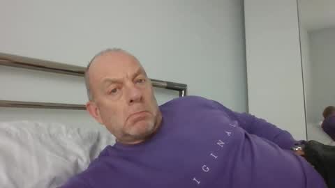 dab2912 online show from 02/15/26, 03:53