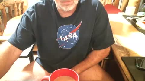 dabaatendae online show from 11/24/25, 01:16