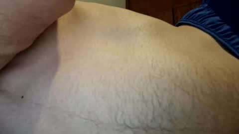 Snapshot of dabeibe chatting on 09/20/25, 01:17 Jewbb online show from 09/20/25, 01:17