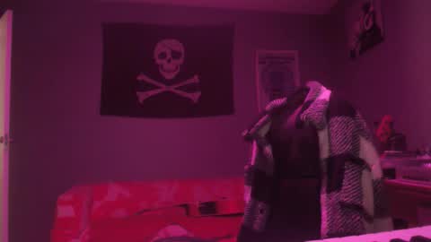 Destroyer online show from 10/19/25, 03:56