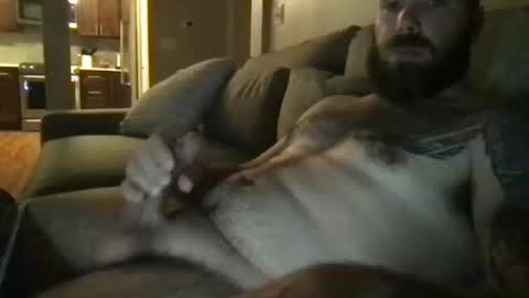 Snapshot of dadbod1238 chatting on 10/14/25, 03:40 dadbod1238 online show from 10/14/25, 03:40