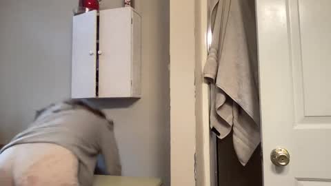 Snapshot of daddy_daycare_ chatting on 11/16/25, 12:55 Belle Email daddydaycarecb online show from 11/16/25, 12:55