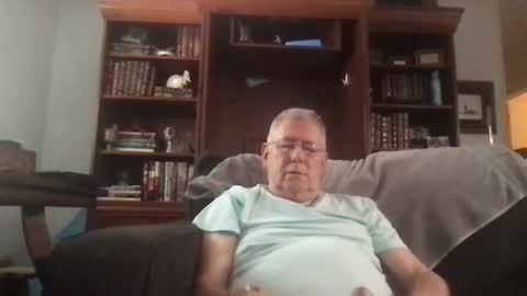 Snapshot of daddycok4 chatting on 09/16/25, 01:34 DaddyCok4 online show from 09/16/25, 01:34