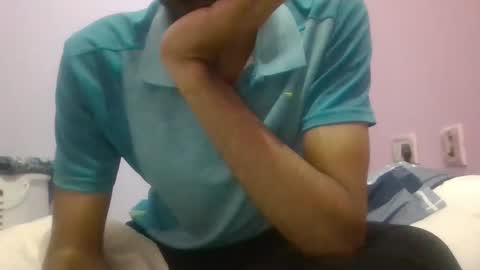 Snapshot of daddydick183 chatting on 12/07/24, 03:19 daddydick183 online show from 12/07/24, 03:19