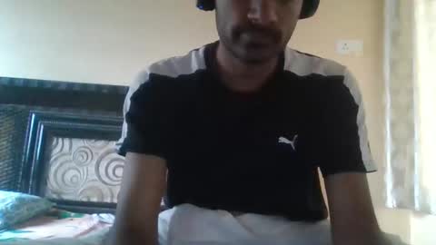 Snapshot of daddydick183 chatting on 11/19/25, 04:34 daddydick183 online show from 11/19/25, 04:34