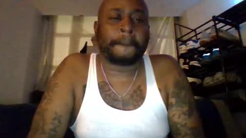 Snapshot of daddydickxm chatting on 04/04/26, 04:33 daddydickxm online show from 04/04/26, 04:33