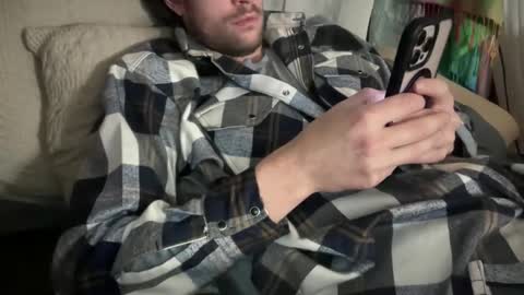 Leo online show from 10/28/25, 10:01