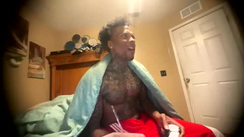 Snapshot of daddyjanimal chatting on 06/07/26, 04:38 sexy tatted king bbc online show from 06/07/26, 04:38