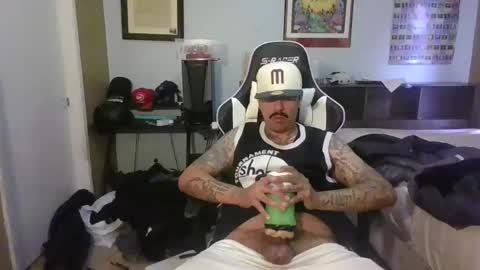 Snapshot of daddyjayare760 chatting on 03/01/25, 04:44 daddyjayare760 online show from 03/01/25, 04:44