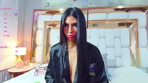 Antonella  online show from 02/05/25, 09:15