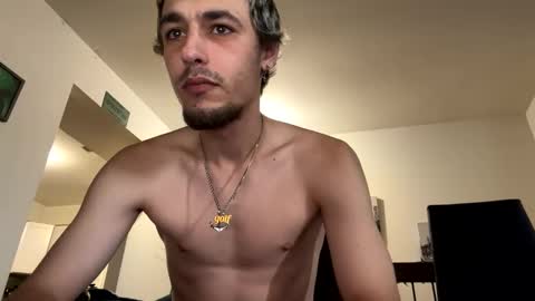 Snapshot of daddyshome00669 chatting on 12/31/24, 07:51 Tonystark online show from 12/31/24, 07:51