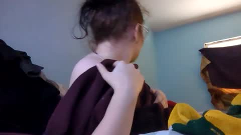 Snapshot of daddyslittleslut0303 chatting on 02/23/26, 07:22 daddyslittleslut0303 online show from 02/23/26, 07:22