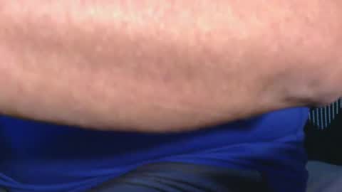 Snapshot of daddysmalls_55 chatting on 09/10/25, 07:47 daddysmalls online show from 09/10/25, 07:47