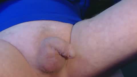 Snapshot of daddysmalls_55 chatting on 01/19/26, 04:22 daddysmalls online show from 01/19/26, 04:22