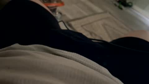 Snapshot of daddyssluttywife chatting on 02/01/26, 03:21 daddyssluttywife online show from 02/01/26, 03:21