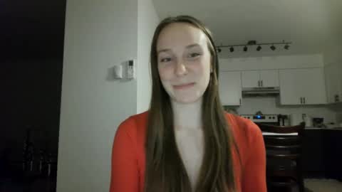 Snapshot of daddysssgoodgirl chatting on 10/01/25, 05:02 daddys good girl online show from 10/01/25, 05:02