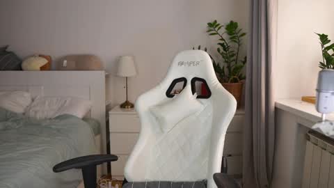 Daddys Trouble online show from 12/24/24, 05:49