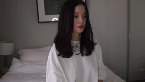 Daddys Trouble online show from 12/17/25, 02:50