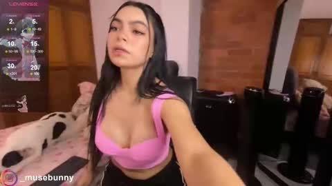 Sophie online show from 11/12/25, 01:39