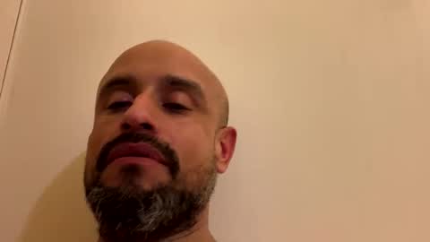 Snapshot of daddyway2happy chatting on 01/13/25, 10:58 Let Me IRL online show from 01/13/25, 10:58