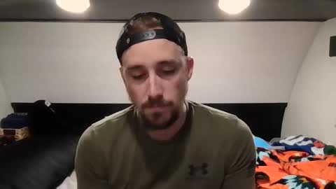 Snapshot of dadgoeswild chatting on 12/26/24, 04:43 DadGoesWild online show from 12/26/24, 04:43