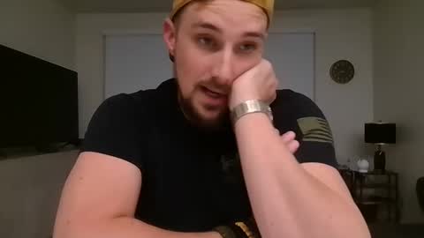 Snapshot of dadgoeswild chatting on 03/07/25, 05:40 DadGoesWild online show from 03/07/25, 05:40