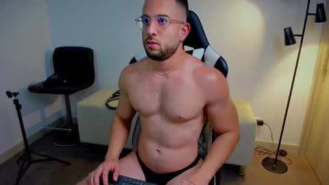 Snapshot of dafboy_ chatting on 11/28/25, 04:37 Allan Daf online show from 11/28/25, 04:37