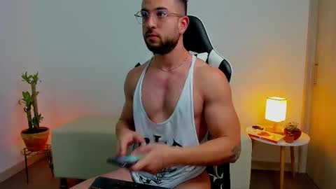 Snapshot of dafboy_ chatting on 12/04/25, 11:19 Allan Daf online show from 12/04/25, 11:19