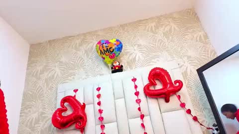 daffnelewis online show from 02/23/26, 11:07