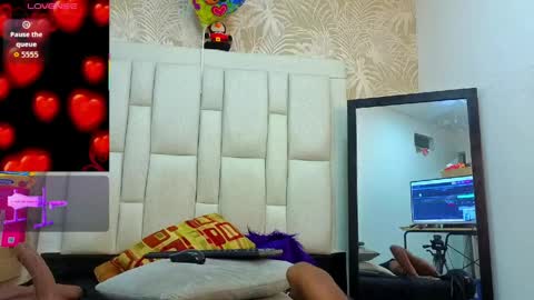 daffnelewis online show from 04/09/26, 11:15