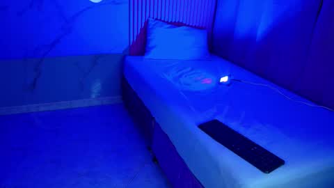 Dafne  online show from 03/14/26, 11:04