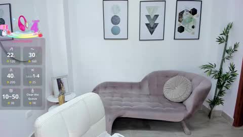 Dafne online show from 11/19/25, 07:14