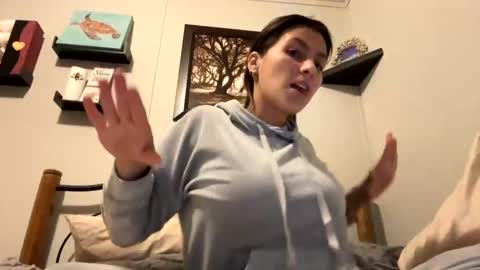 Snapshot of dafnecloutier chatting on 02/02/25, 01:45 Dafne 27 Cory-24 online show from 02/02/25, 01:45