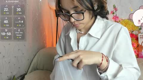 Snapshot of dafnemel chatting on 05/12/26, 07:55 dafnemel online show from 05/12/26, 07:55