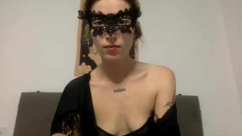 Snapshot of dafnesqueeze chatting on 12/01/24, 04:40 dafnesqueeze online show from 12/01/24, 04:40