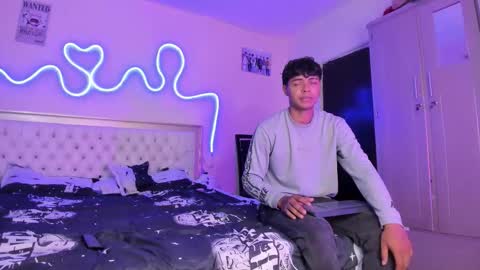 dafnezahiraa  online show from 01/09/26, 09:16