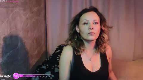 Lulu online show from 10/17/25, 02:59