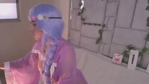 Dahiana  online show from 11/18/25, 11:47