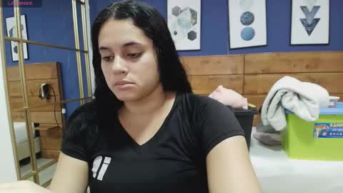  Dahiana  online show from 09/25/25, 08:01