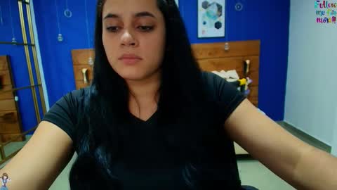  Dahiana  online show from 11/26/25, 07:37