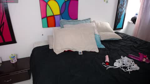 Dahiana online show from 01/17/25, 06:23