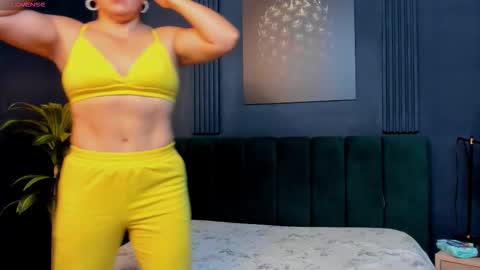 Snapshot of dahianeconnor chatting on 11/16/25, 11:38 Dahiane Connor online show from 11/16/25, 11:38