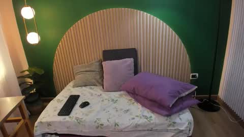 Snapshot of dahianeconnor chatting on 11/25/25, 11:32 Dahiane Connor online show from 11/25/25, 11:32