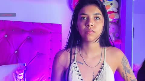 Snapshot of dahiangomezz chatting on 02/26/25, 10:58 online show from 02/26/25, 10:58
