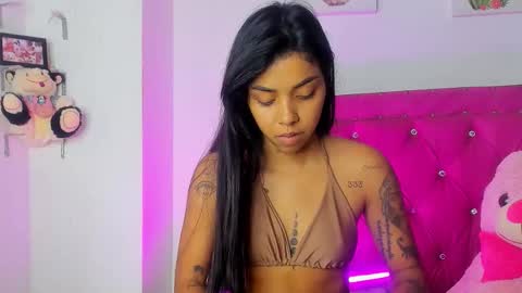 Snapshot of dahiangomezz chatting on 02/08/26, 10:40 online show from 02/08/26, 10:40