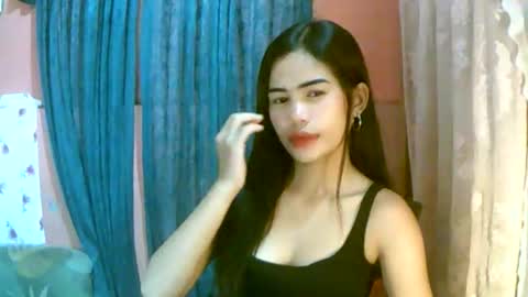 Snapshot of dahlia_123 chatting on 03/30/26, 11:33 Im Dahlia online show from 03/30/26, 11:33