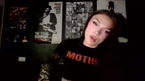 dahlia_adore online show from 10/28/25, 11:29