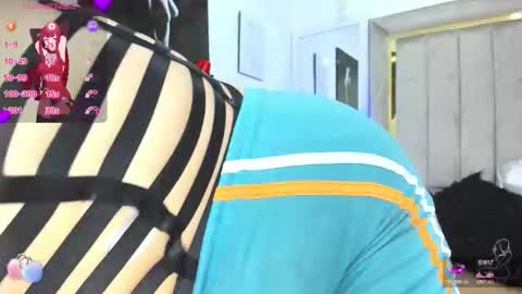 Dahlialee online show from 02/27/26, 12:05