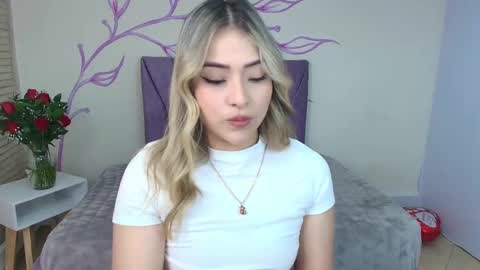 Snapshot of dahliamoore chatting on 02/15/25, 07:50 Dahlia online show from 02/15/25, 07:50