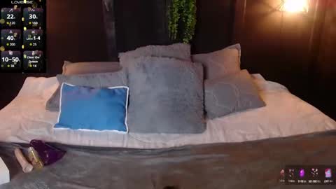 DAHYAN online show from 10/06/25, 02:14